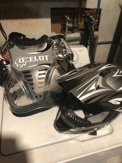 Ocelot riding helmet size: M  chest protector size: L