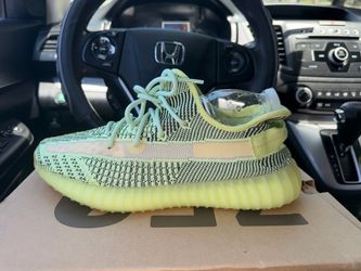 Adidas Yeezy Boost 350 V2