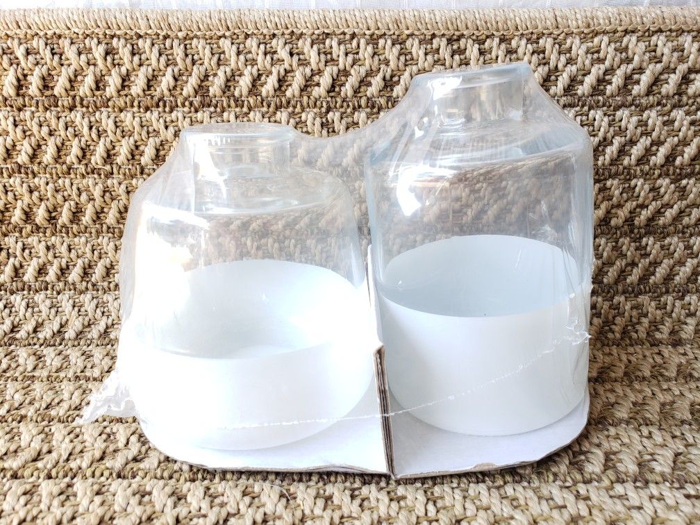Brand New 2pk VASE set For Sale 