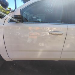 2015-2020 CHEVY TAHOE FRONT DOOR DRIVER LEFT SIDE