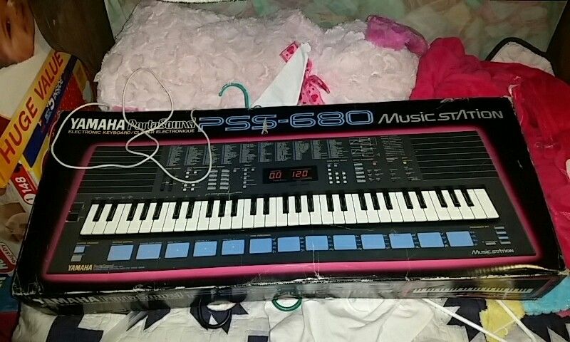Yamaha portasound pss 680 keyboards