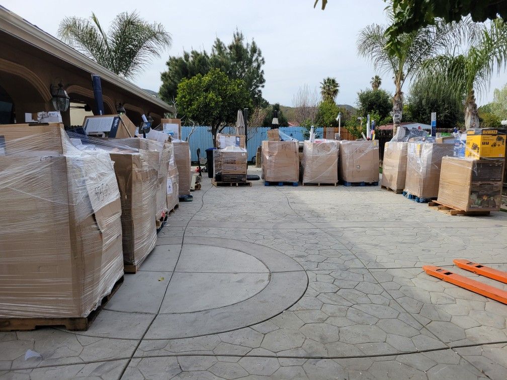 Lowes Pallets for Sale in Lake Elsinore, CA OfferUp