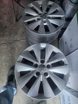 Set of 4 dodge dart rims