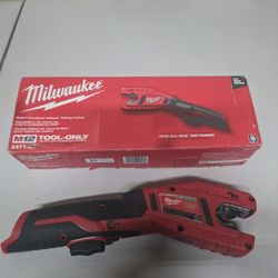 M12 12V Lithium-Ion Cordless Copper Tubing Cutter (Tool-Only)