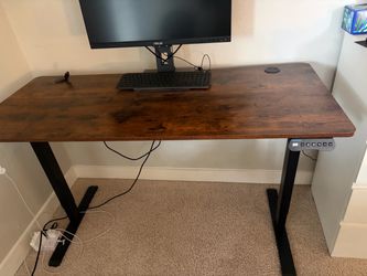 Standing desk