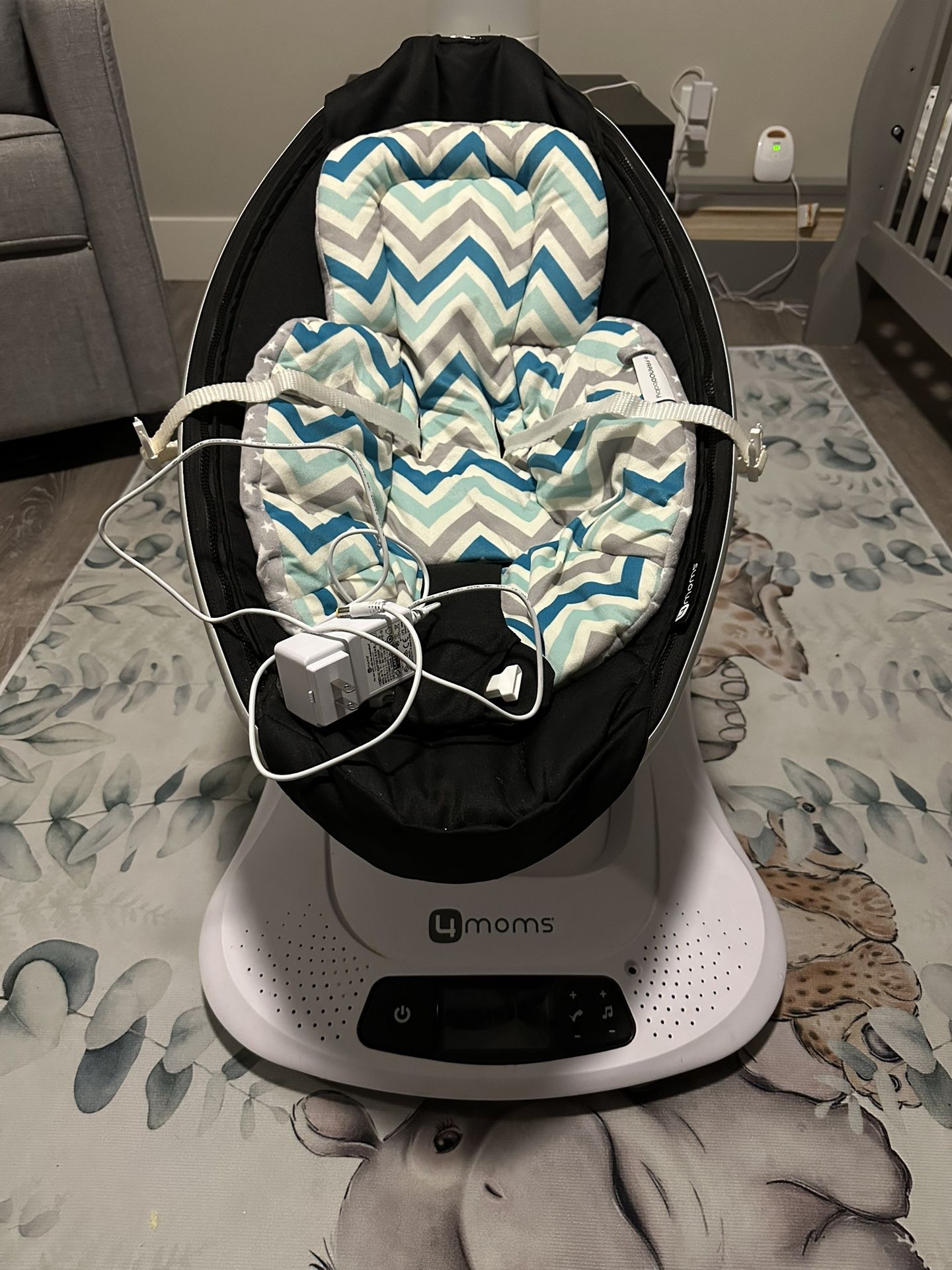 4moms Mamaroo4 Multi Motion Baby Swing