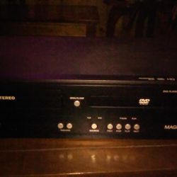 Magnavox DVD VCR Combo 