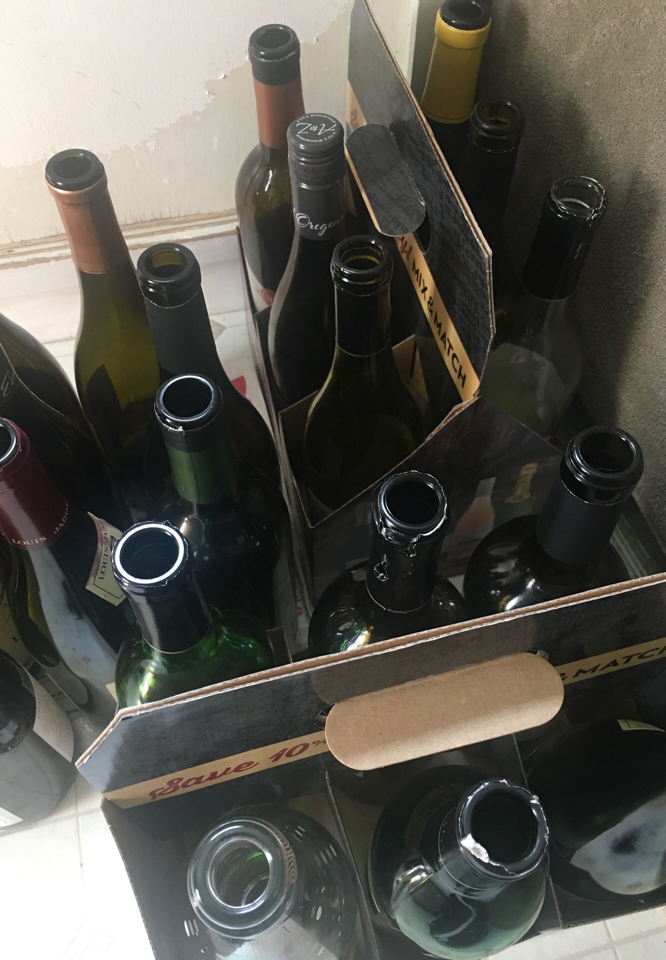 FREE empty wine bottles