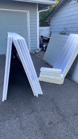 Henry R tech insulation boards. 7 1 1/2in and 1 contractor grade 2in freezer board and scraps