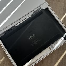 Wacom Intuos Pro graphics tablet