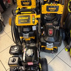 Presure Washer Dewalt 3600 Psi Powered By Honda 2.5 