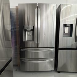 Samsung 36” 28 Cu Ft Capacity Refrigerator  / 1 Years Warranty 