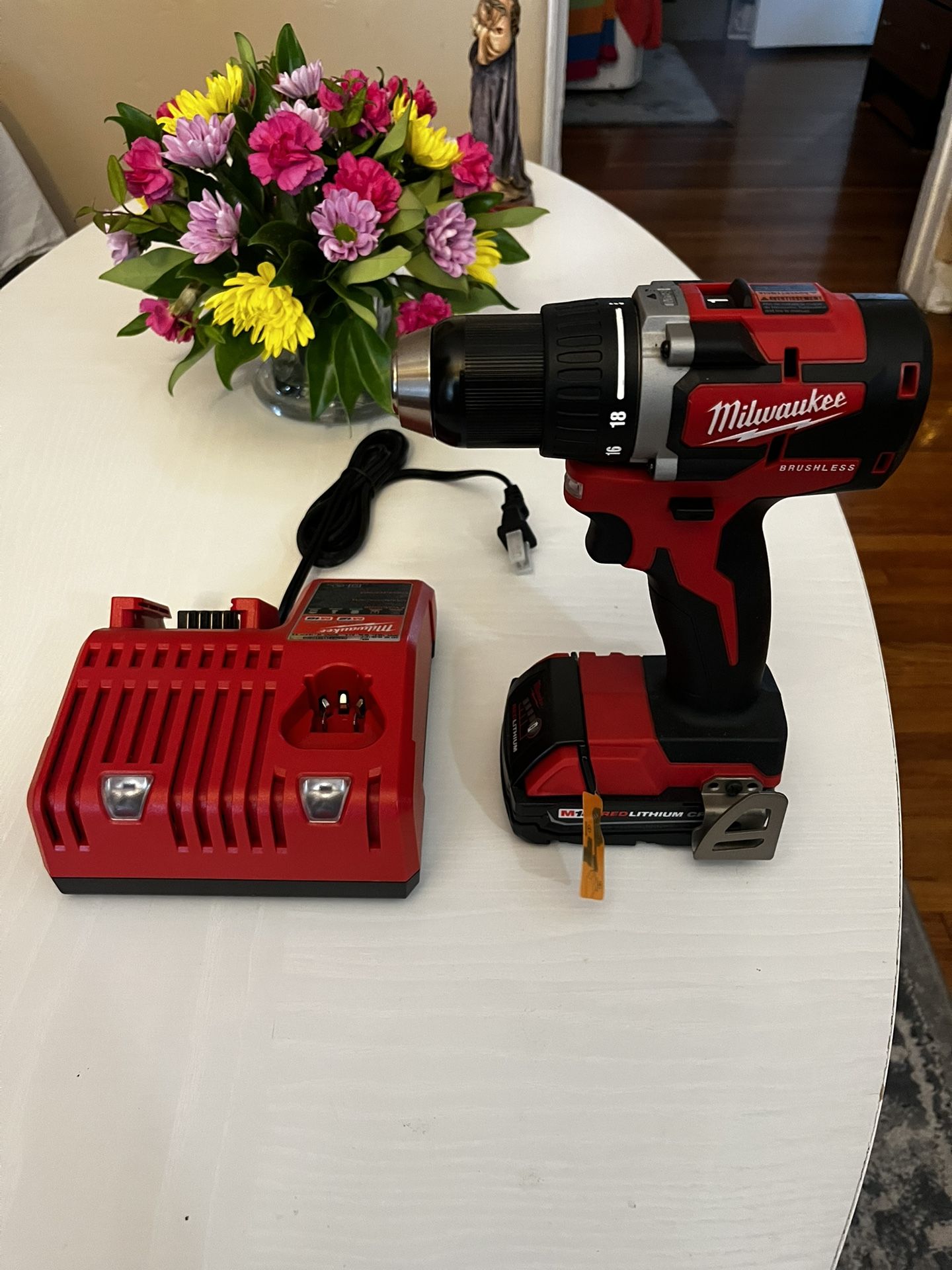 Milwakee Hammer Drill