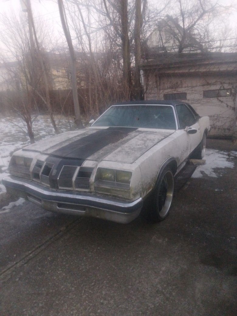 1977 Oldsmobile Cutlass