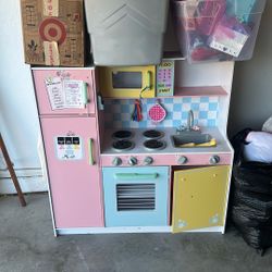 Play Kitchen With Toys 