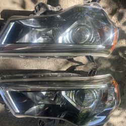 2016-2020 Toyota 4runner Heading Halogen OEM