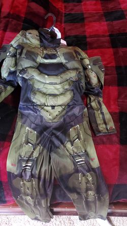 Halloween costume for boys size medium