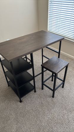 Table With 2 Chairs