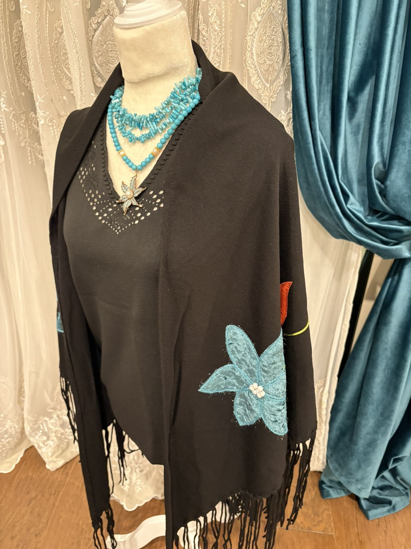 Women shawl wrap