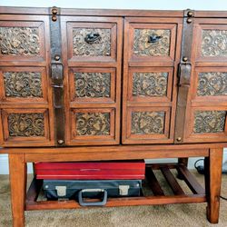 Dining Buffet/Server/Cabinet 