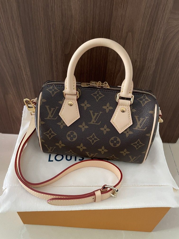 Louis Vuitton Speedy 20 Shoulder Bag