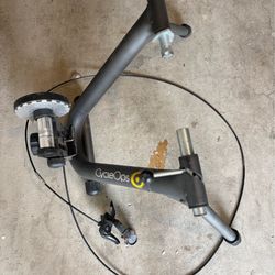 Cyclops Bicycle trainer/rack