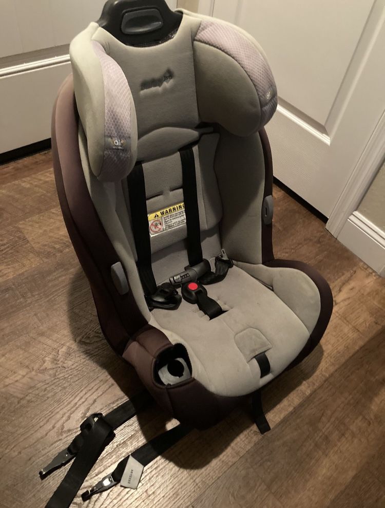 Saftey 1st toddler Car Seat