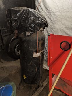 Sanborn Black Max compressor 60 gallon