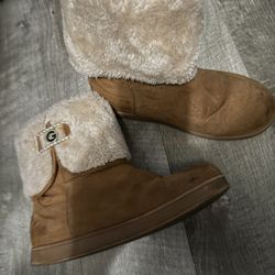 Boots Size 7 1/2