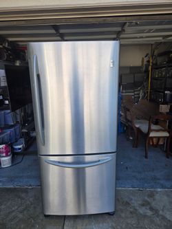GE Profile Refrigerator
