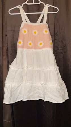 Brand New Toddlers Dress Size 4T