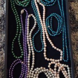 LOT'S NEW BEADED NECKLACE & BRACELET SET ( $12 EACH SET ) BUNDLE DISCOUNTS AVAILABLE!!
