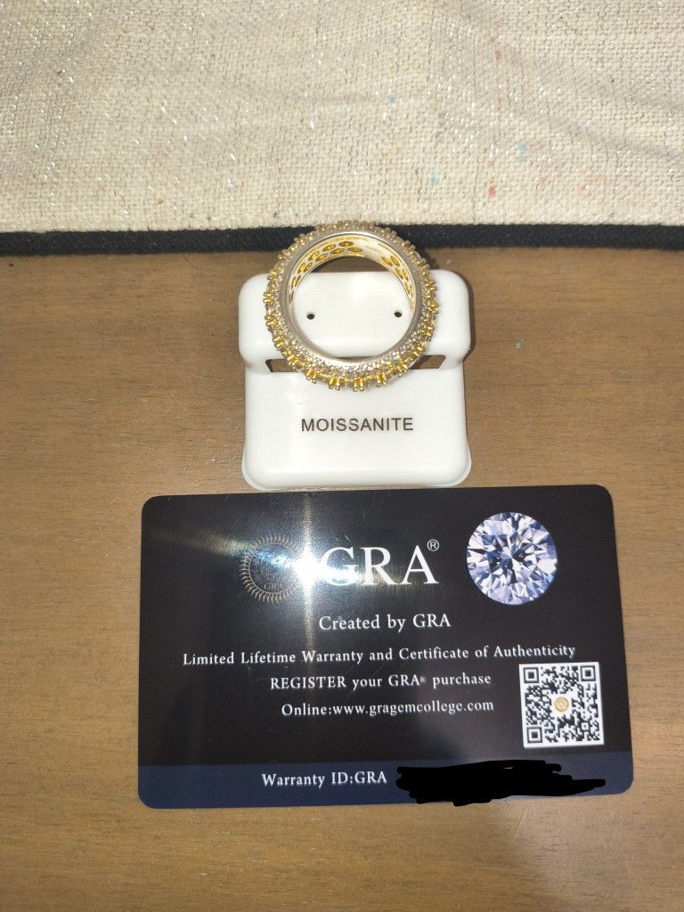 Men's Moissanite Ring