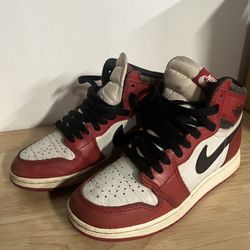 Jordan 1 Lost And Found  4Y (used)