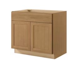 Hampton Bay Avondale 36 in. W x 24 in. D x 34.5 in. H Ready to Assemble Plywood Shaker Base Kitchen Cabinet in White Oak 