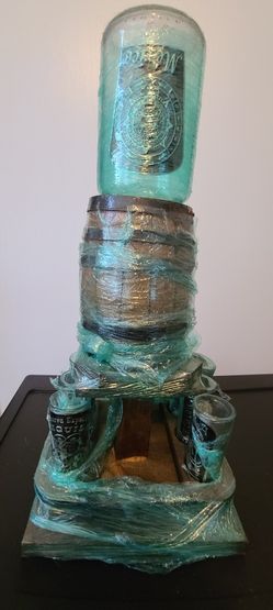Tequila Barrel Stand With 6 Shot Glasses