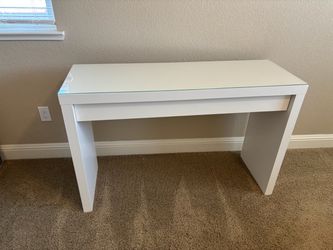 IKEA vanity dresser/desk