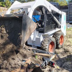 1983 Bobcat Skid Steer 642 4-cylinder Gasoline 