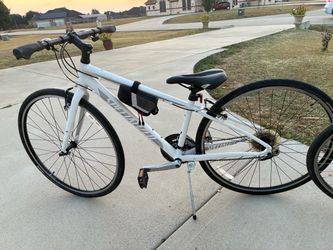 SPECIALIZED VITA BIKE ..tire 26….LIKE NEW CONDITION