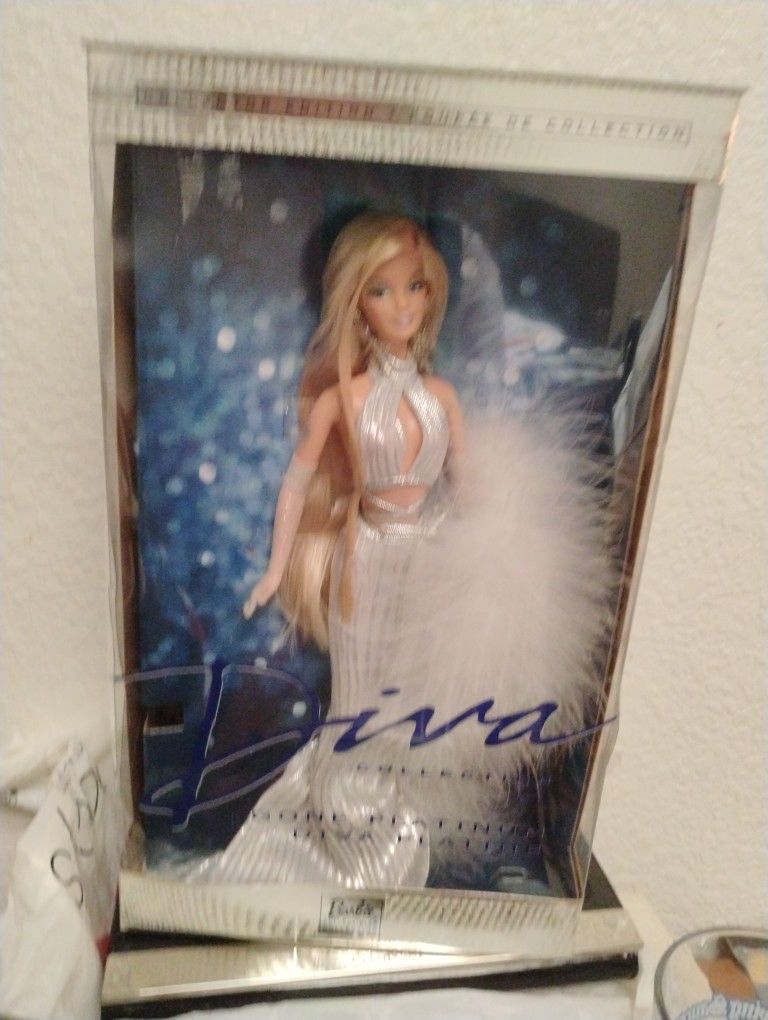 Barbie 2001 DIVA COLLECTION Gone Platinum Diva Platine NIB
