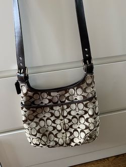 Coach Signature Canvas Shoulder Bag