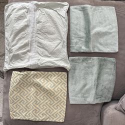 Assortment of Decorative Pillow Covers 