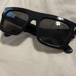 TOM FORD Sunglasses FAUSTO FT0711 01A