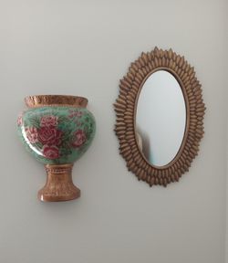 Wall decor