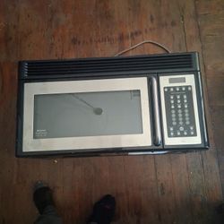 Frididaire Professional Series Microwave 