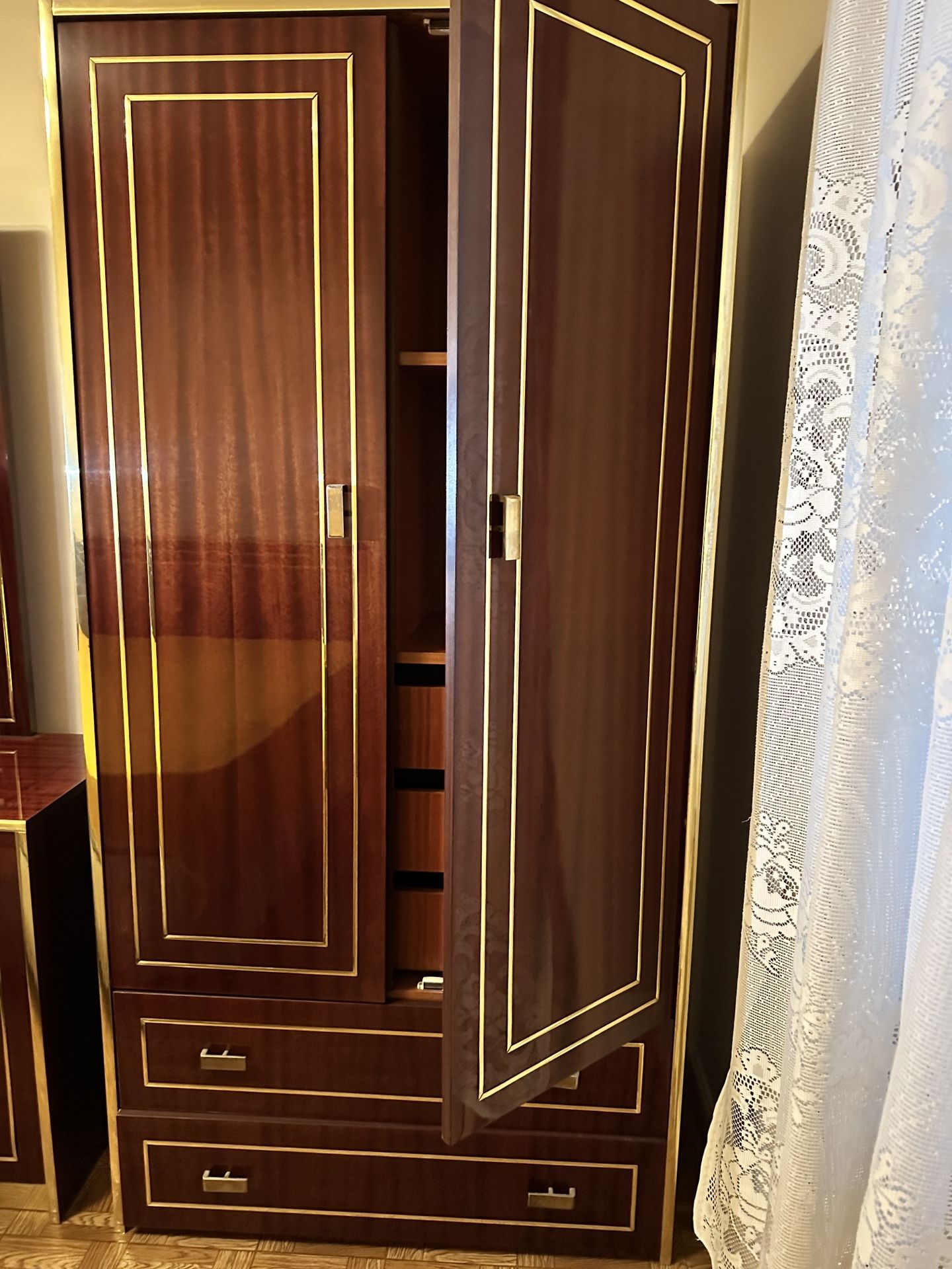 Whole Bedroom Antique Set