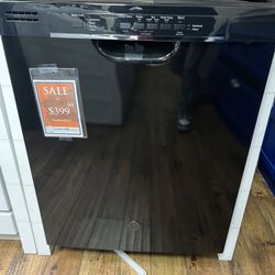 Price Reduced!! Dish Washer Black Color 