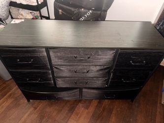 Free dresser