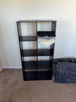 8-bin cubby holder