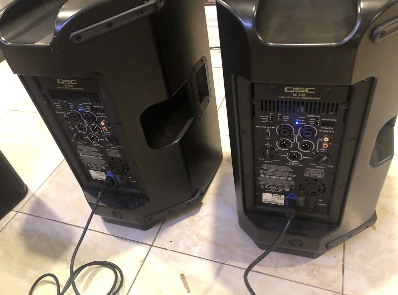 Qsc K12 Pair Whit Travel Bags